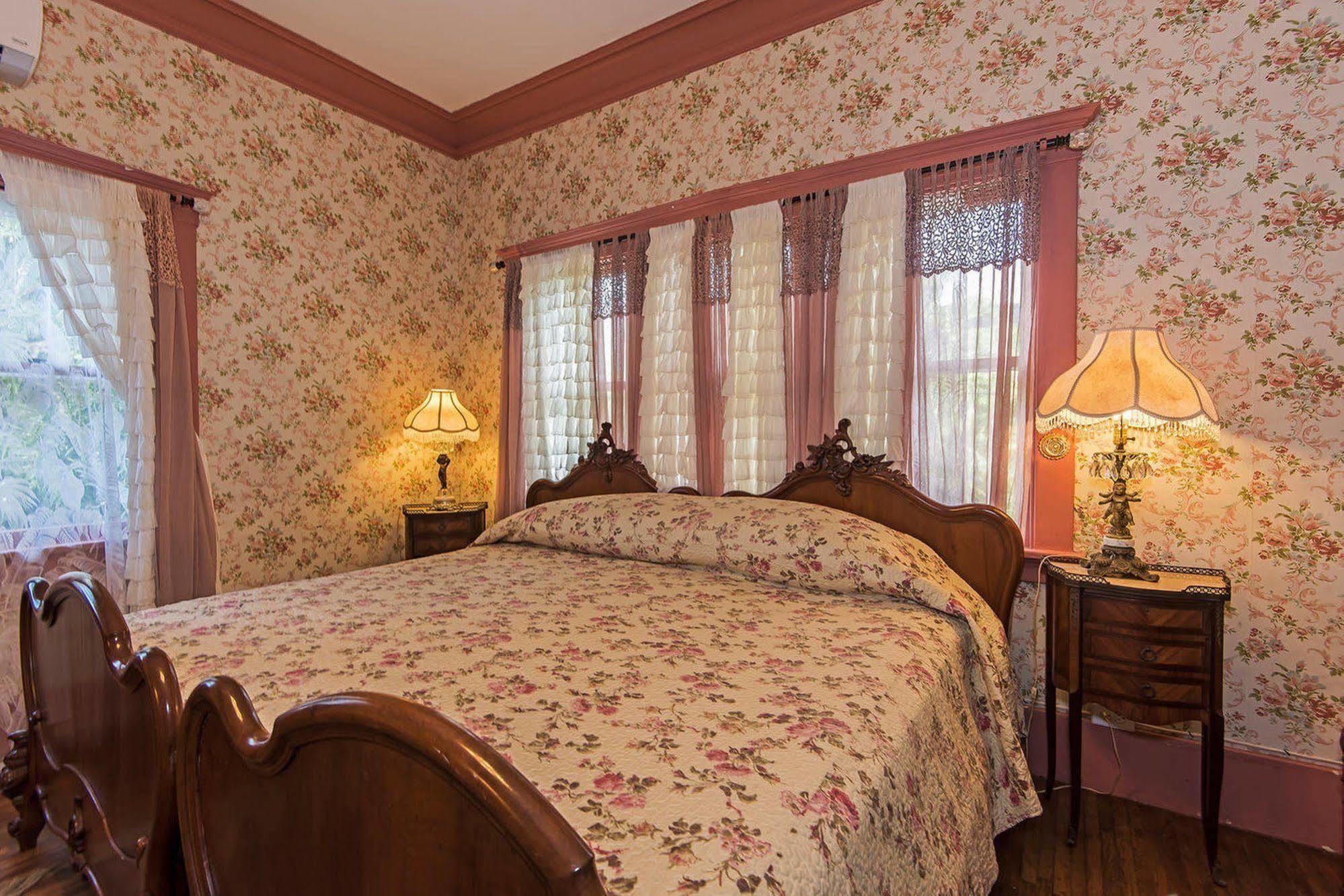Manoa Valley Inn Honolulu Dış mekan fotoğraf